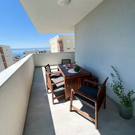 My Summer In Apartamento *
