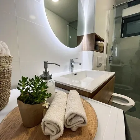 My Summer In Apartman *